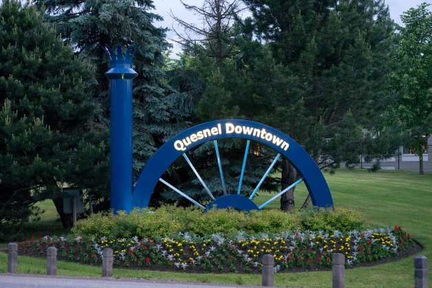 "Quesnel Downtown" sign from the Cariboo Highway #97.